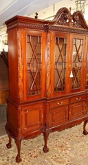 Very Nice Mahogany Chippendale Style China Cabinet Bookcase Breakfront