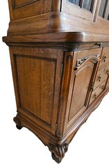 Vtg Country French Louis XV Quarter Sawn Oak China Cabinet Hutch Carved 1930s