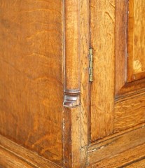 EXQUISITE ANTIQUE 1800 SHERATON INLAID HOUSEKEEPERS CUPBOARD WARDROBE DRAWERS