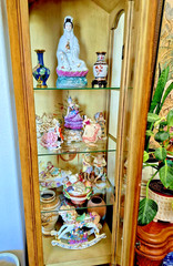 Large 77″ Hand Painted Maple? Wood Glass Display Cabinet Case 3 Shelf Ornate HTF