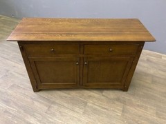 MISSION / ARTS AND CRAFTS SOLID QUARTER SAWN OAK CABINET – MODEL A34