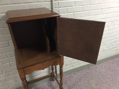 ANTIQUE VTG WOOD RECORD ALMBUM LP STAND CABINET 42.5” TALL X 17 X 12 3/4” DEEP