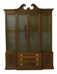 F52257EC: HICKORY 4 Door Beveled Glass Mahogany Breakfront