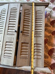 Home interiors green mirror / shutter shelf that opens & closes completely