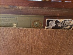 Elegant 1948 Vintage Mid Century Modern RCA Radio/Phono Bar Cabinet Conversion