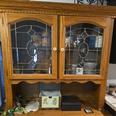 Exquisite Antique Oak China Hutch, with lit China cabinets, from the 60s – 80s