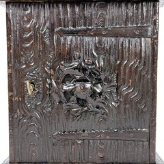 Antique Black Forest Carved 11″ Chest, Cabinet, Box: Animalier Style FOX and Kit