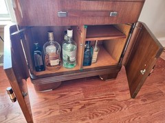 MCM Art Deco 1940 Vintage Doctor Medical or Bath/Bar Cabinet Hamilton #9110-A