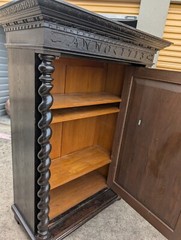 Early 20th Century English Cupboard Commemorate St Paul Cathedral