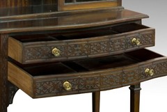 English mahogany showcase cabinet. 19th century.