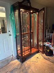 Henkel Harris Georgian Style Mahogany Display Case Cabinet