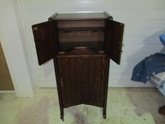 Antique American Quartersawn Oak Liquor Cabinet!