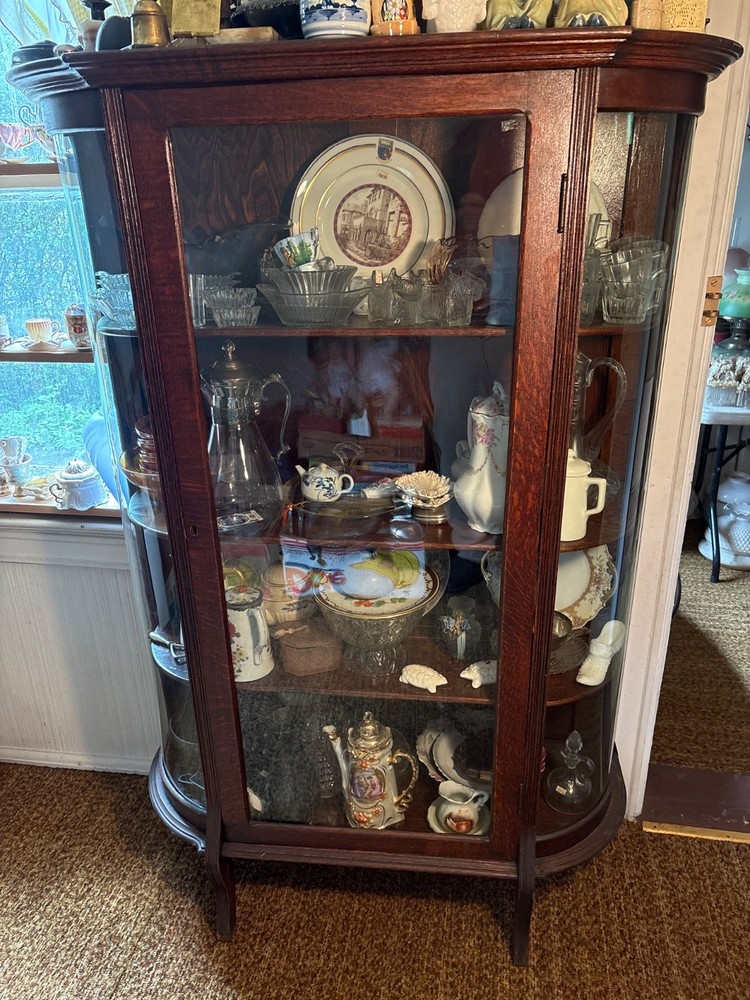 Antique Oak Bow Side/Flat Front Door;Wooden Shelves China Cabinet
