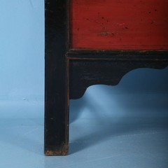 Antique 19th Century Chinese Red Lacquered Cabinet With Flowers