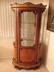 Antique French Style Curio Cabinet with Bronze Accents Oval Tall Home Display