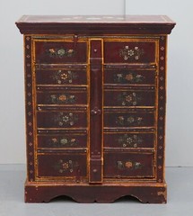 LOVELY CIRCA 1900 ORIENTAL HAND PAINTED SIDE CUPBOARD BOOKCASE METAL STRAP WORK