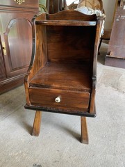 Ethan Allen Dark Antiqued Pine Old Tavern Mid Century Small Side End Table