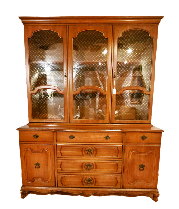 Vintage China Cabinet – Circa 1920’s