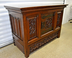 Antique 19th Century Neo-Gothic Oak Buffet Sideboard Cabinet Victorian Carved