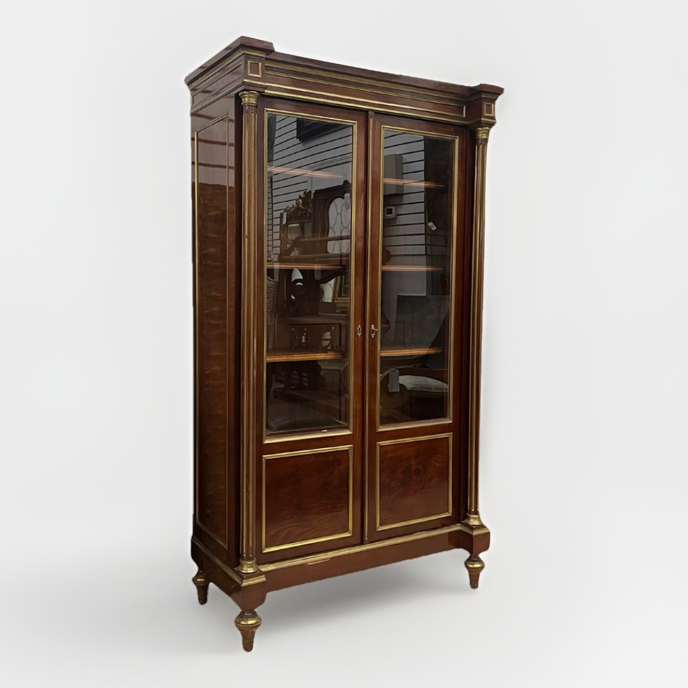 ANTIQUE FRENCH LOUIS XVI MAHOGANY VITRINE CURIO BOOKCASE CABINET 63.5” High