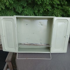Vtg Metal Storage Cabinet Art Deco Chippy Green freestanding Or WALL Mount 13″
