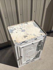 Vintage Antique Old Galvanized Steel Metal Bread Cake Safe Box Cabinet Cub board
