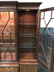 Henkel Harris Federal Breakfront Mahogany Solids And Veneers, Nr. Mint Condition