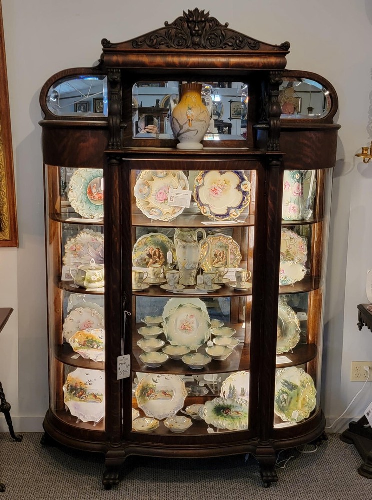 Antique Oak China Cabinet – Griffons supported canopy – original finish
