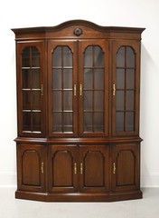 HICKORY CHAIR Cherry Traditional Canted China Display Cabinet