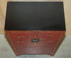 FINE ANTIQUE CHINESE BUTTERFLY HAND PAINTED LACQUERED LARGE SIDE TABLE CUPBOARD