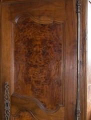 Provenzal style cupboard or wardrobe. Walnut wood and root,18thc. Lacks moulding