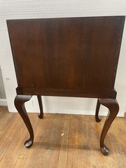 HICKORY CHAIR Co. Solid Mahogany Traditional QA Style 26″ Silver Chest 3 drawer