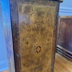French Philippe 19th C. Burl Walnut Marquetry Cabinet w/ Key Antique