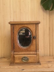 Antique Oak Apothecary Medicine Cabinet Bevelled Mirror Drawer 1920s/30s