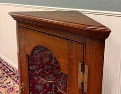 Antique English Corner Cabinet Carved Oak Hanging Wall Cabinet Storage c.1920s