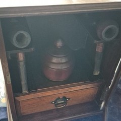Antique Wooden Smokers Cabinet Including 21x Pipes and a tin see pics