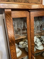 Antique Tiger Oak Curved Glass China Cabinet – Perfect Condition