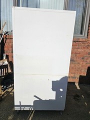 VINTAGE METAL MEDICAL CABINET WHITE STEP BACK MEDICINE CABINET INDUSTRIAL