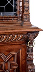 19TH CENTURY FLEMISH OAK AND STAIN GLASS CABINET