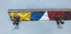 VTG Decorative Shabby Patchwork 23″ Tin Ceiling Metal 3 Hook Rack Old 331-25B