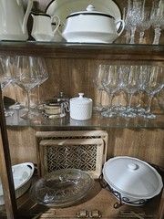 Vintage Solid Wood China Cabinet Hutch 70″ French Provincial Display Cabinet