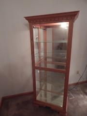 Vintage Curio Cabinet Wood & Glass; Lighted, Mirrored, Glass Shelves Eagle Ind.