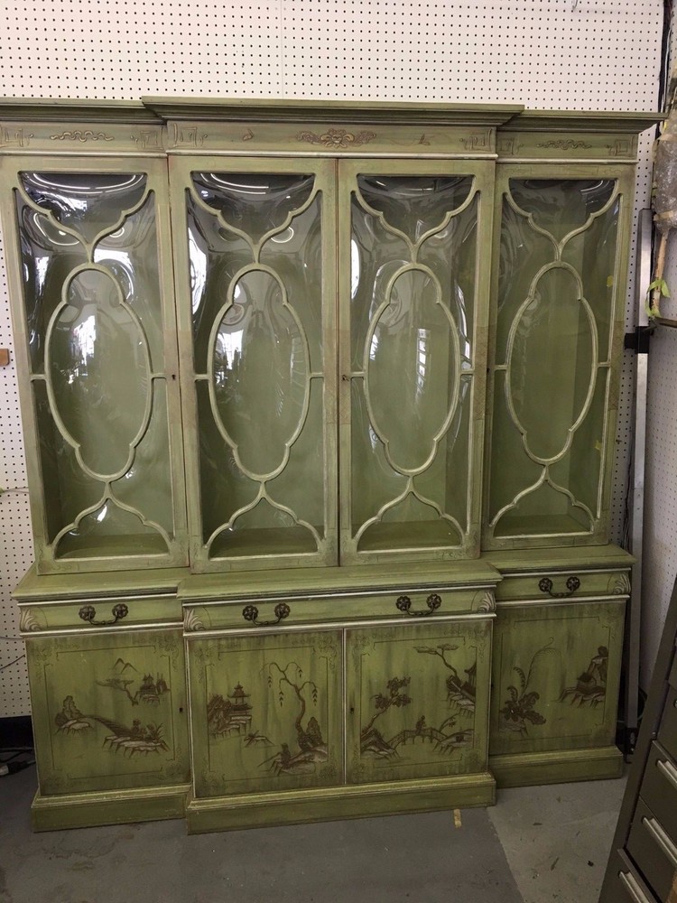 Karges Green and Gold Chinoiserie China Cabinet