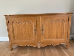 Ethan Allen Display Cabinet in excellent condition!