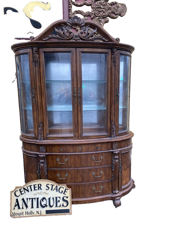 66397 Large Bow Glass PULASKI 2 Piece Curio Cabinet