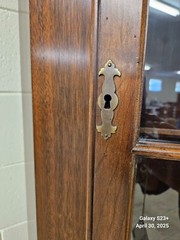 HENKEL HARRIS CORNER CABINET MAHOGANY 12 PANES