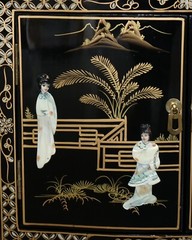 DECORATIVE CHINESE CHINOISERIE GEISHA GIRLS LACQUER SIDE CABINET SOAPSTONE
