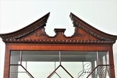 LF33074: MASTER CRAFTSMAN Quality Chinese Chippendale Mahogany Display Cabinet