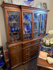 VTG Georgian Mahogany Jasper cabinet bubble glass w/ pull-out butler’s desk