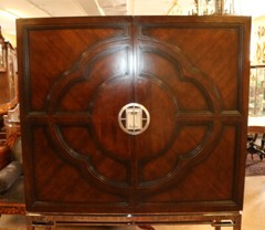Awesome Chin Hua Lotus Bar Cabinet by Century Furniture